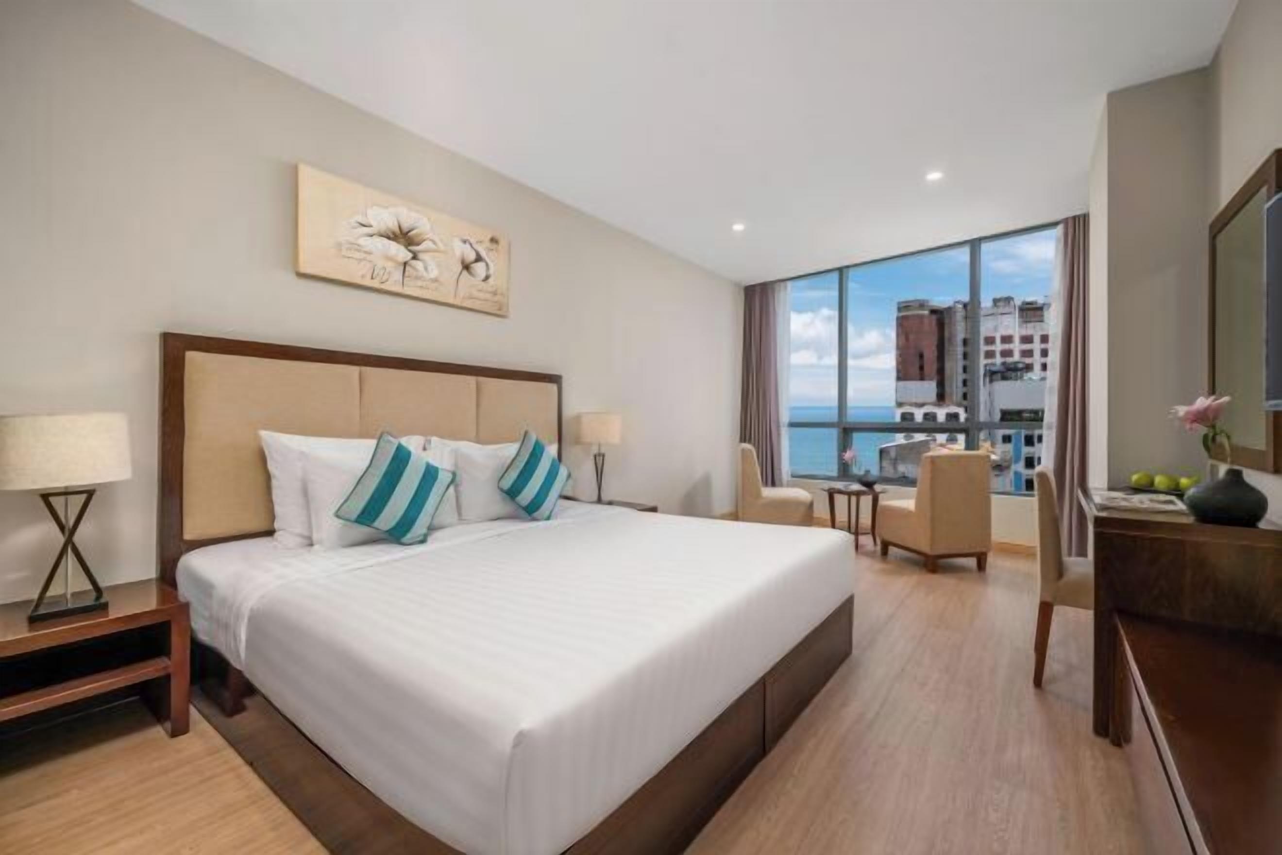 Minibar, in-room safe, desk, blackout drapes