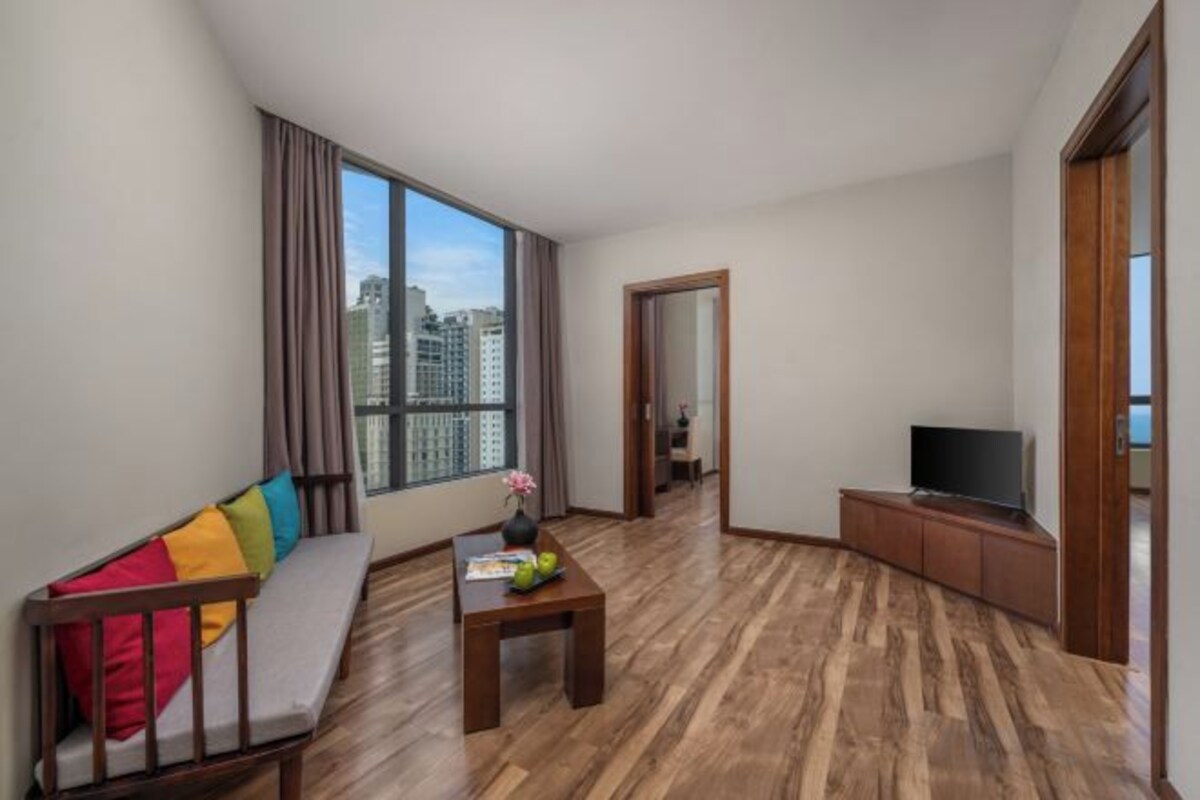 Living area | LCD TV, video-game console