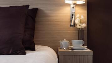 Minibar, in-room safe, desk, laptop workspace