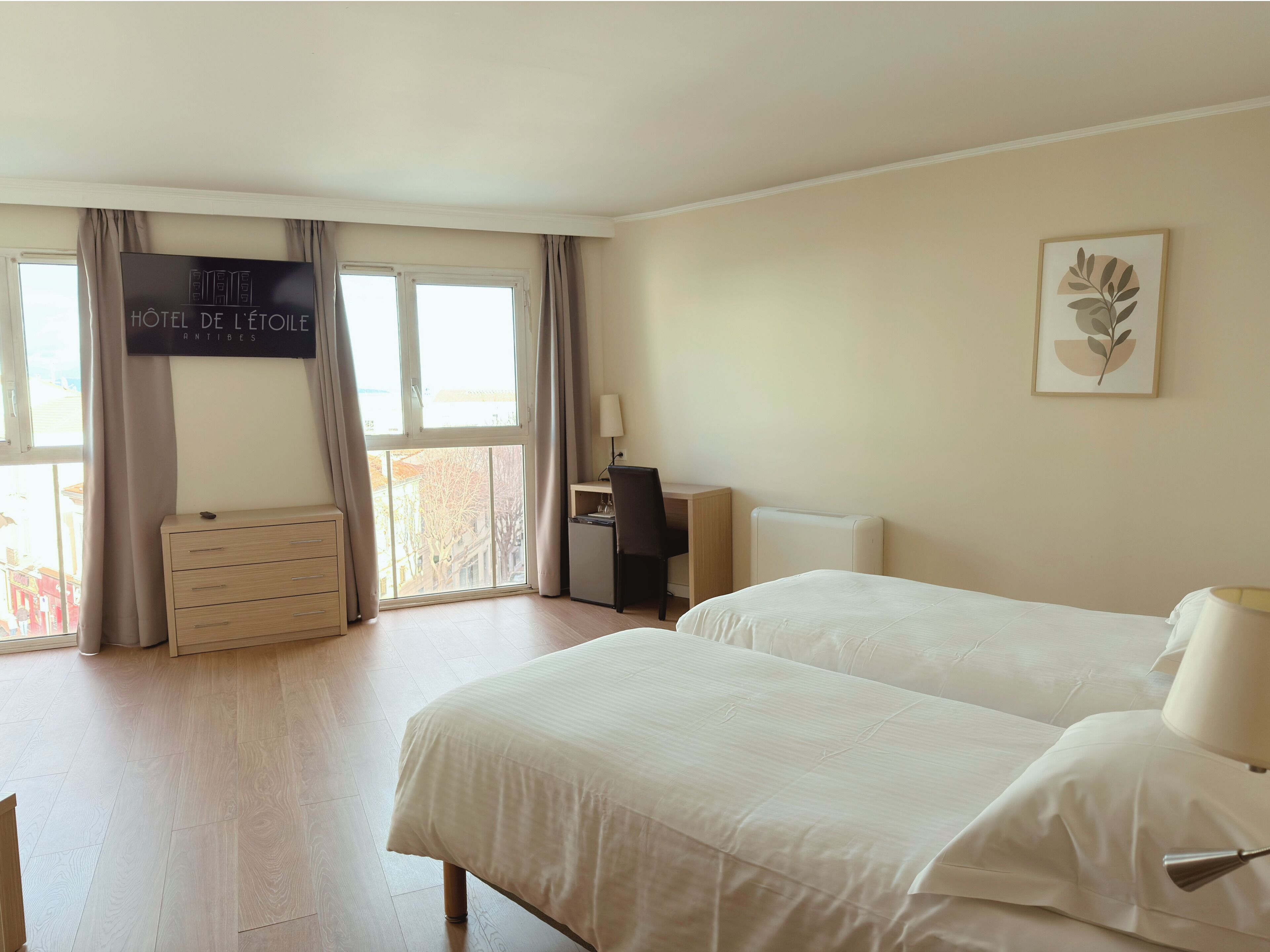 Photo - Hôtel de l'Étoile