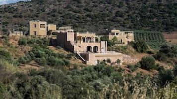 Πρόσοψη καταλύματος