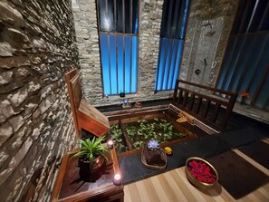 Private spa tub - Terma Linca Resort and Spa (Thimphu)