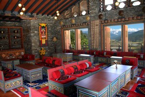 Family dining - Terma Linca Resort and Spa (Thimphu)