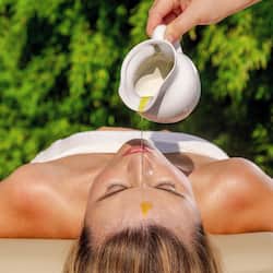 Couples treatment room(s), sauna, hot tub, steam room