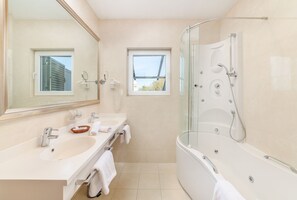 Chambre Standard Double ou avec lits jumeaux | Salle de bain