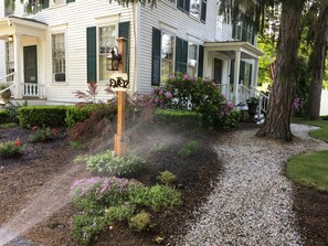 Exterior - PineCrest Inn (Gorham)