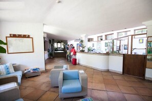 Lobby - (VILLASIMIUS)