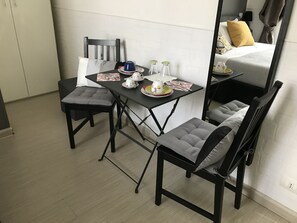 Superior Double Room | Coffee and/or coffee maker - Vatican City Holidays (Rome)
