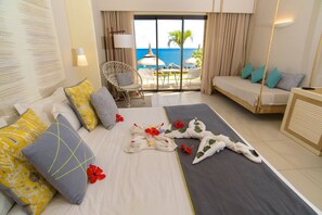 Deluxe Ocean view | มินิบาร์, ตู้นิรภัยในห้องพัก, โต๊ะทำงาน, เตารีด/โต๊ะรีดผ้า