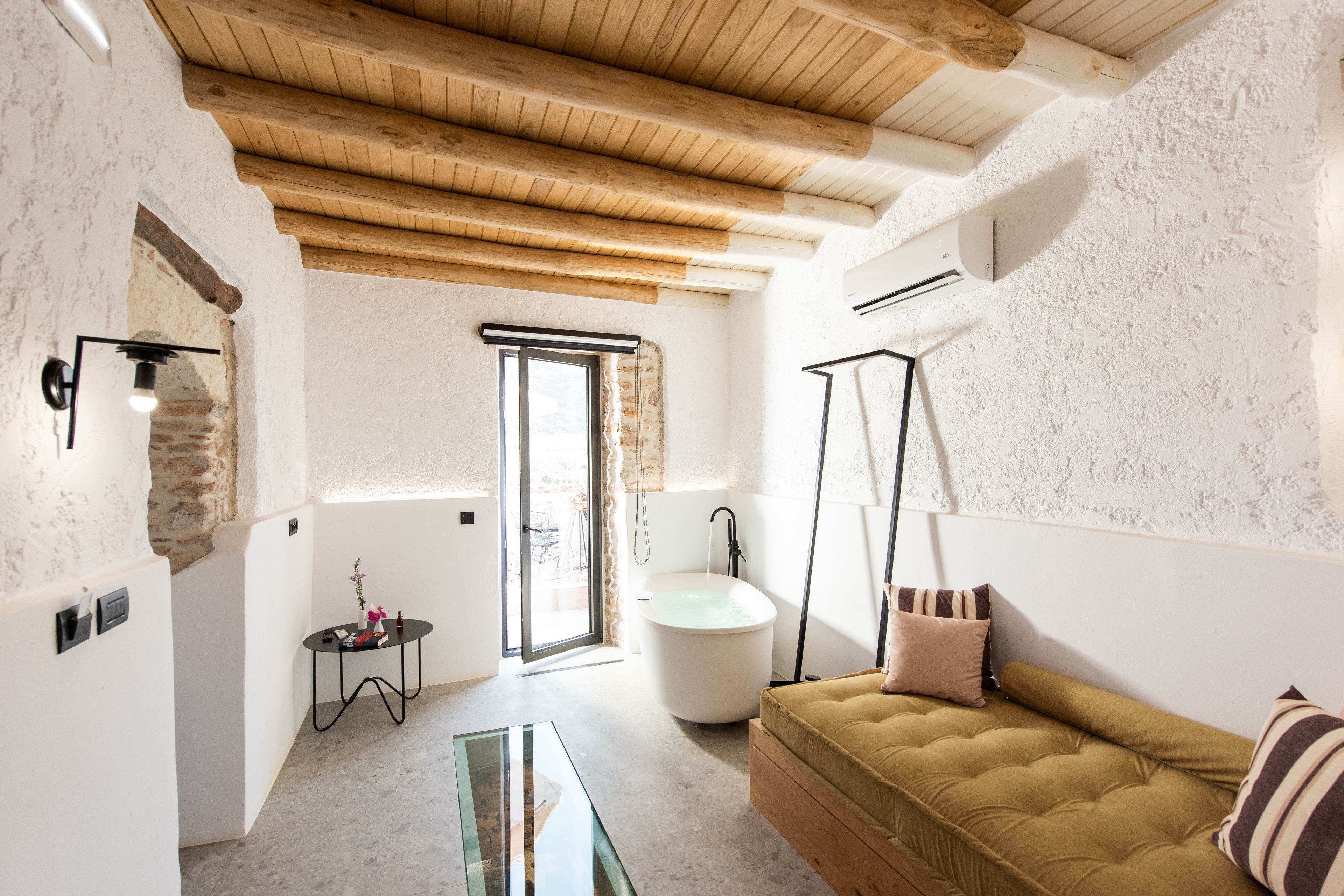 Honeymoon-Suite (Indoor Jacuzzi) | Zimmersafe, schallisolierte Zimmer, kostenloses WLAN