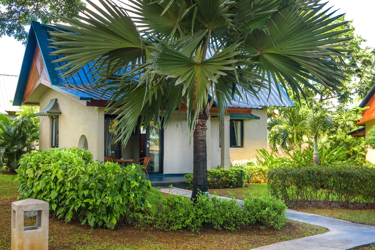 Standard Villa, 1 Bedroom | 1 bedroom, premium bedding, in-room safe, desk