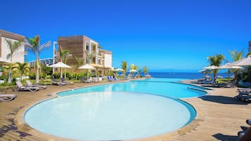 2 outdoor pools, pool umbrellas, pool loungers