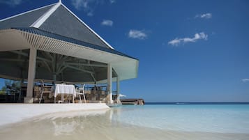 2 outdoor pools, pool umbrellas, sun loungers