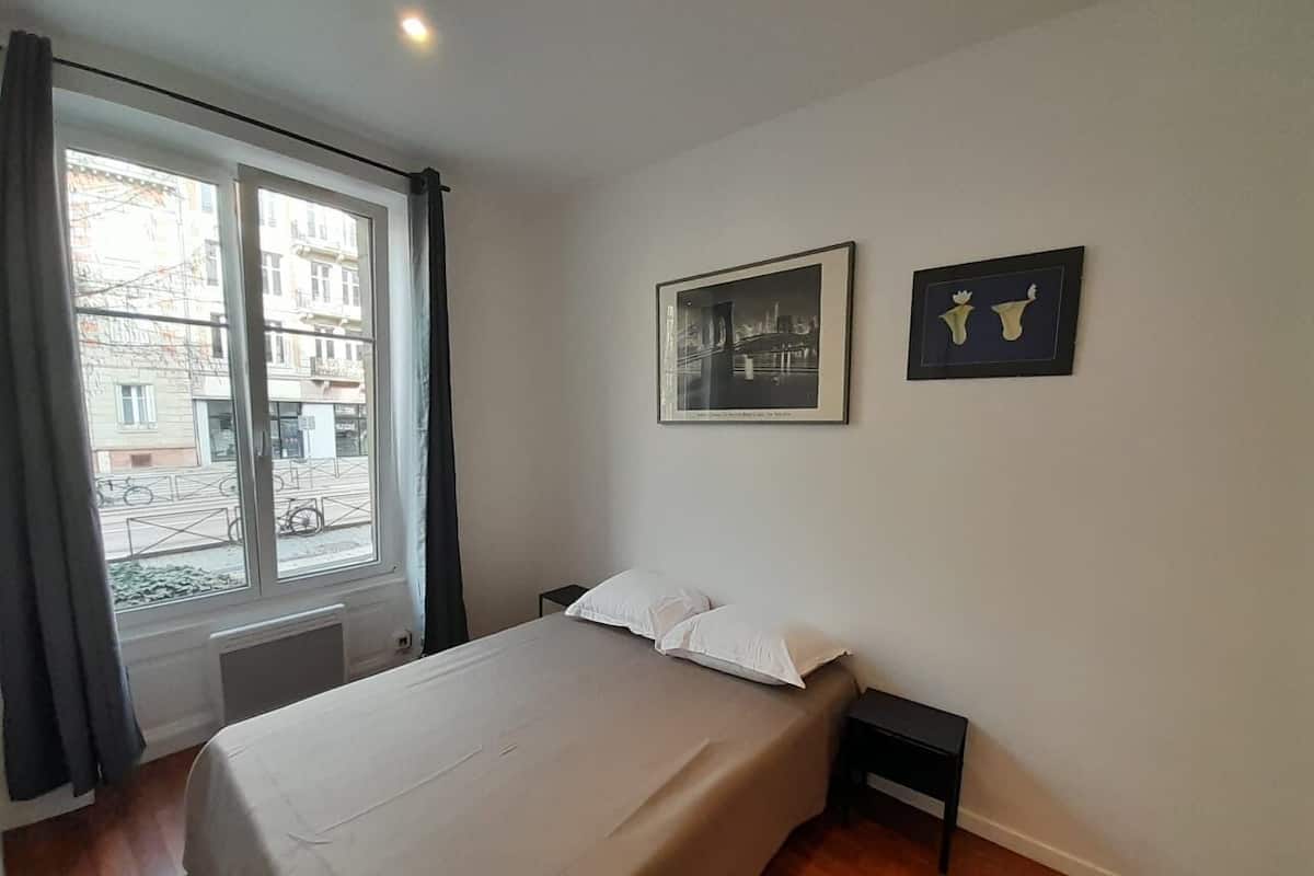 Dobbeltrom, delt bad (avec lavabo) | Wi-fi (inkludert) og sengetøy