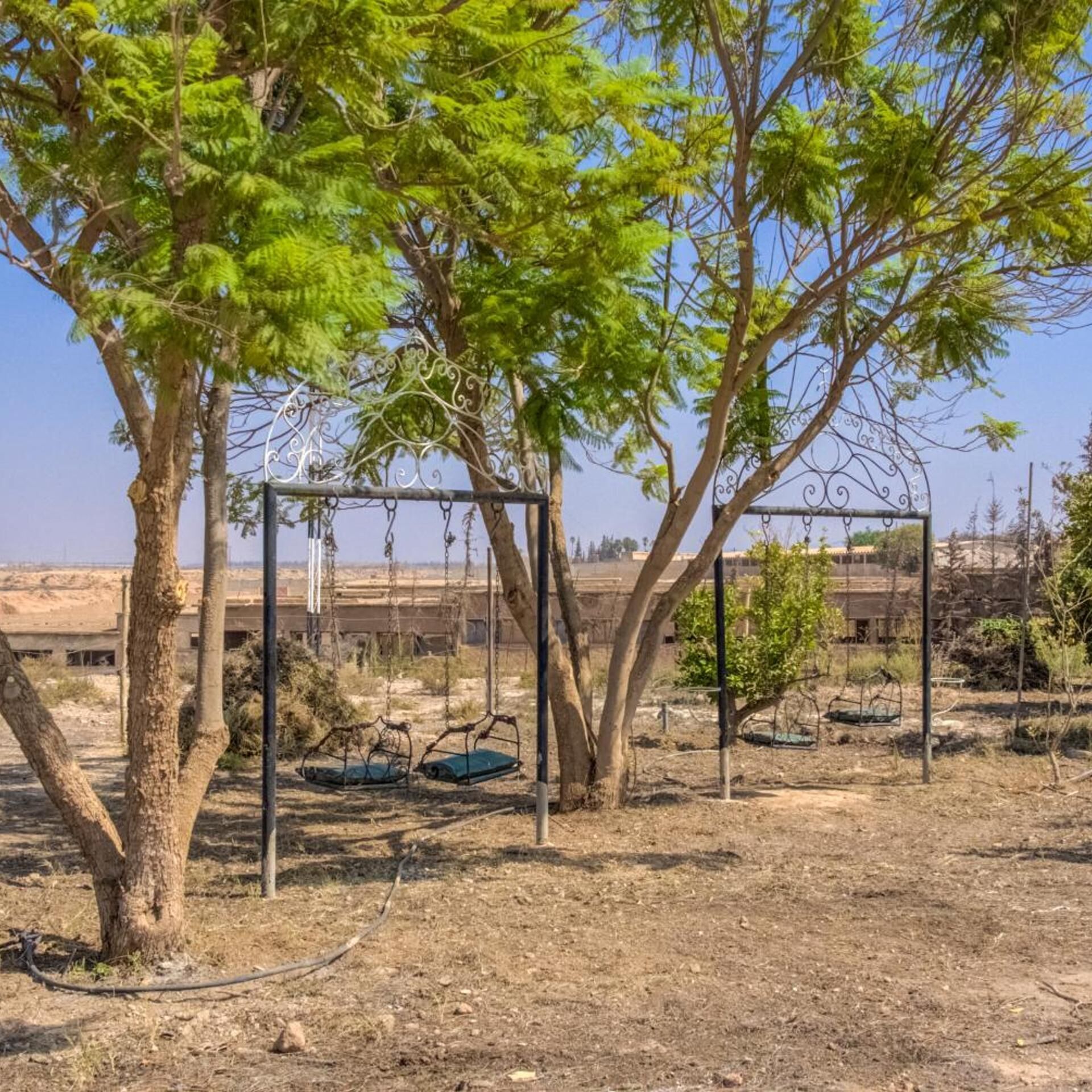 منوع