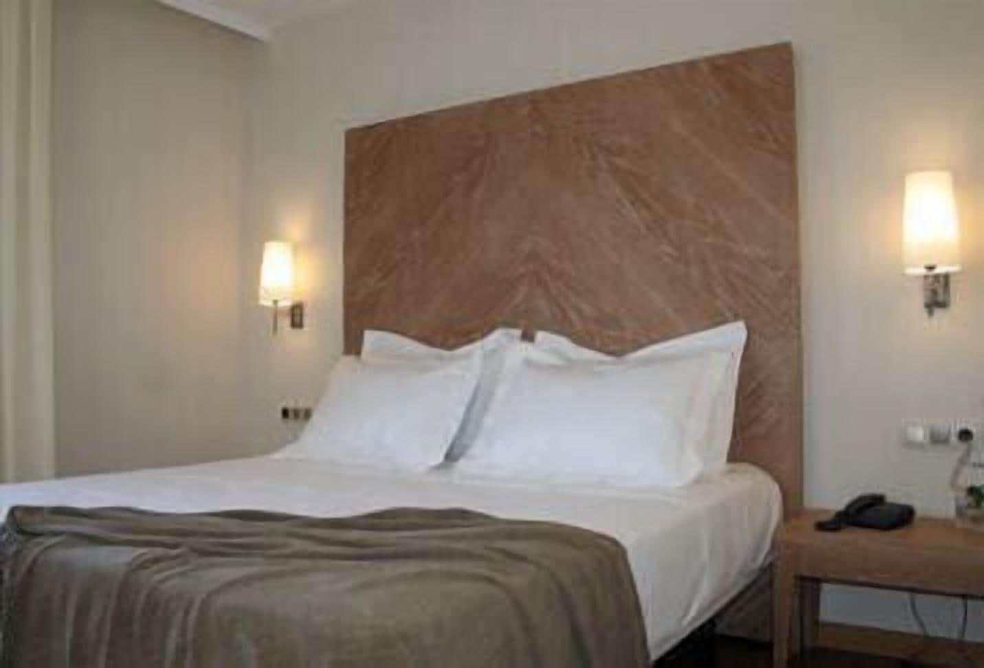 junior suite | 19 bedrooms, in-room safe, desk, blackout curtains