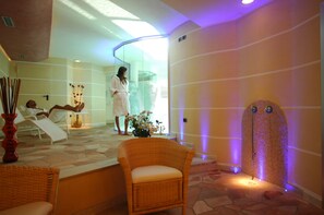 Sauna, bain Ă remous, hammam, hammam, soins corporels