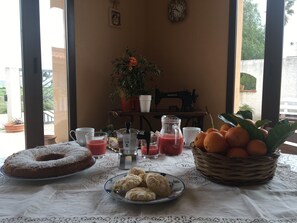 Desayuno continental incluido todos los días