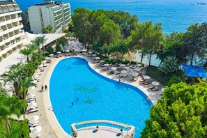 Indoor pool, outdoor pool
