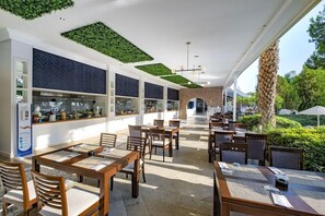 Outdoor dining - Alara Star (ALANYA / ANTALYA)