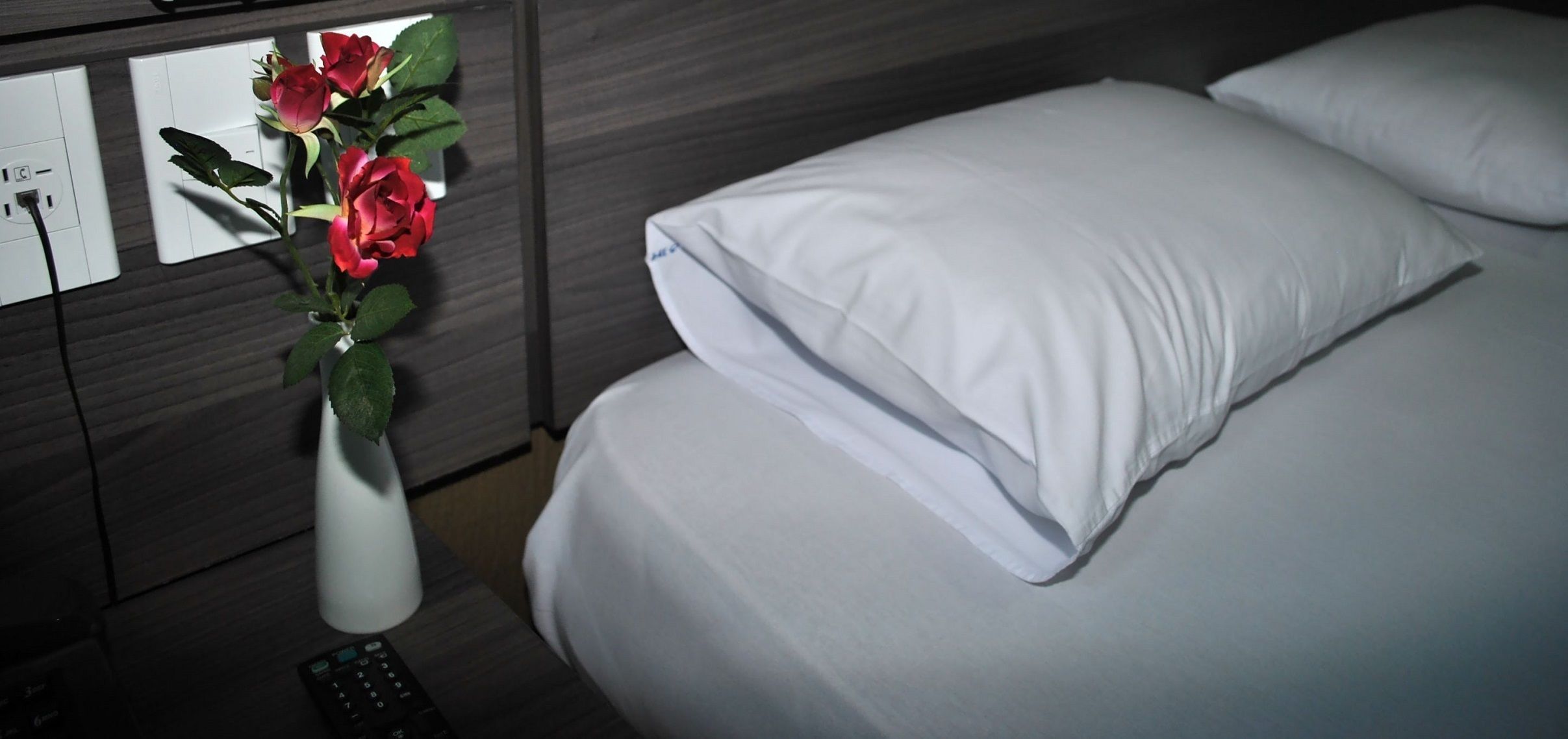 minibar, desk, free wifi