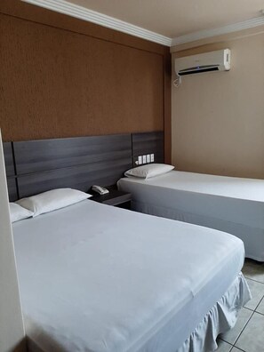 ميني بار ومكتب وواي فاي مجانًا
