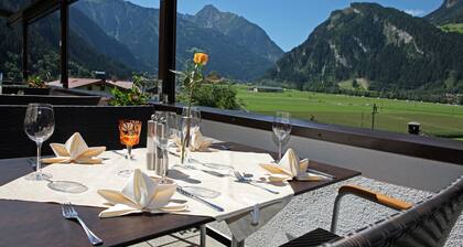 Hotel Eckartauerhof