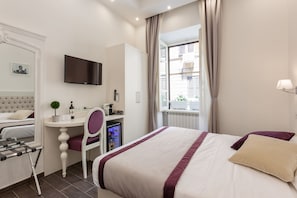 Chambre Double | Coffres-forts dans les chambres, bureau, chambres insonorisées