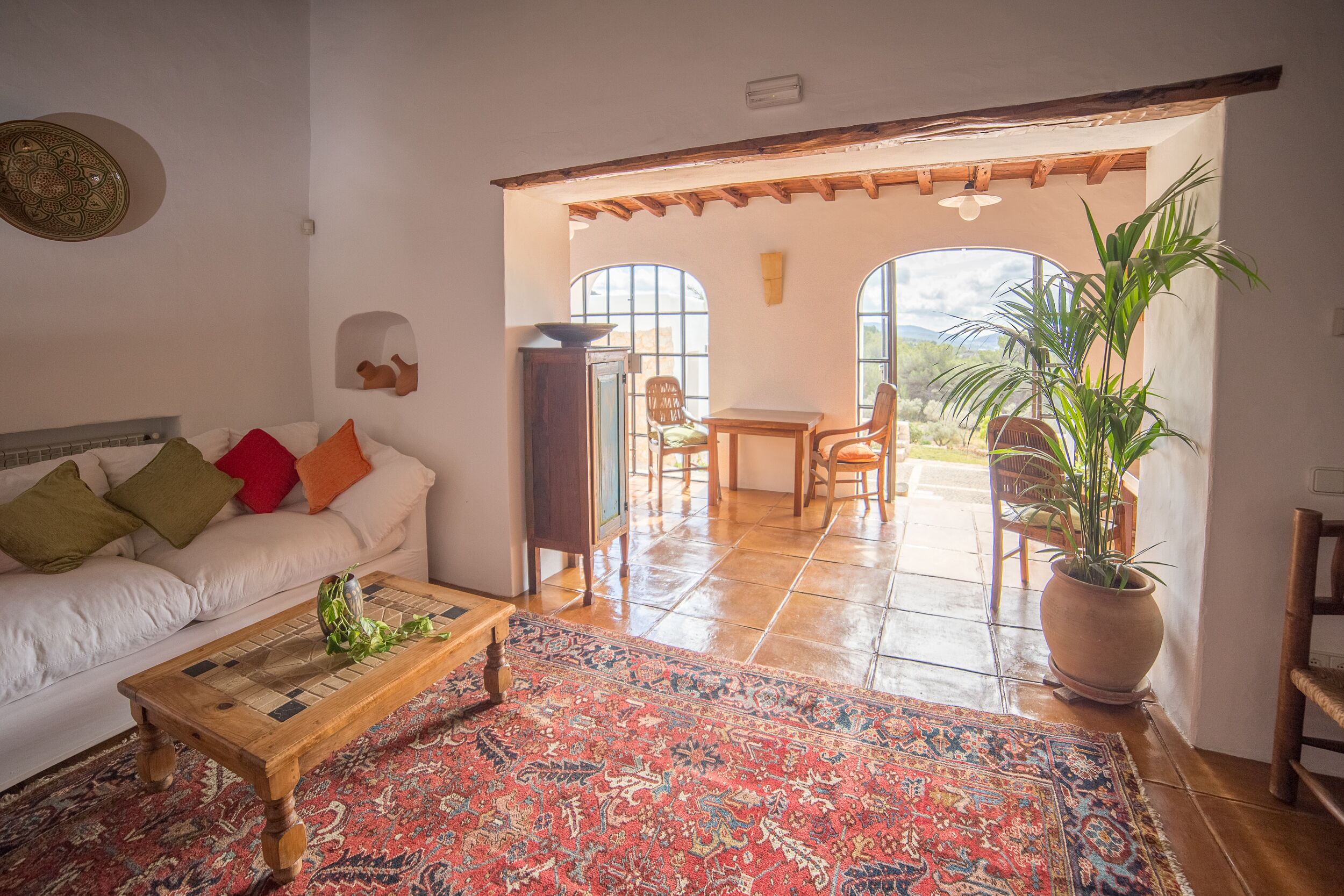 76-cm flat-screen tv with satellite channels, tv, books