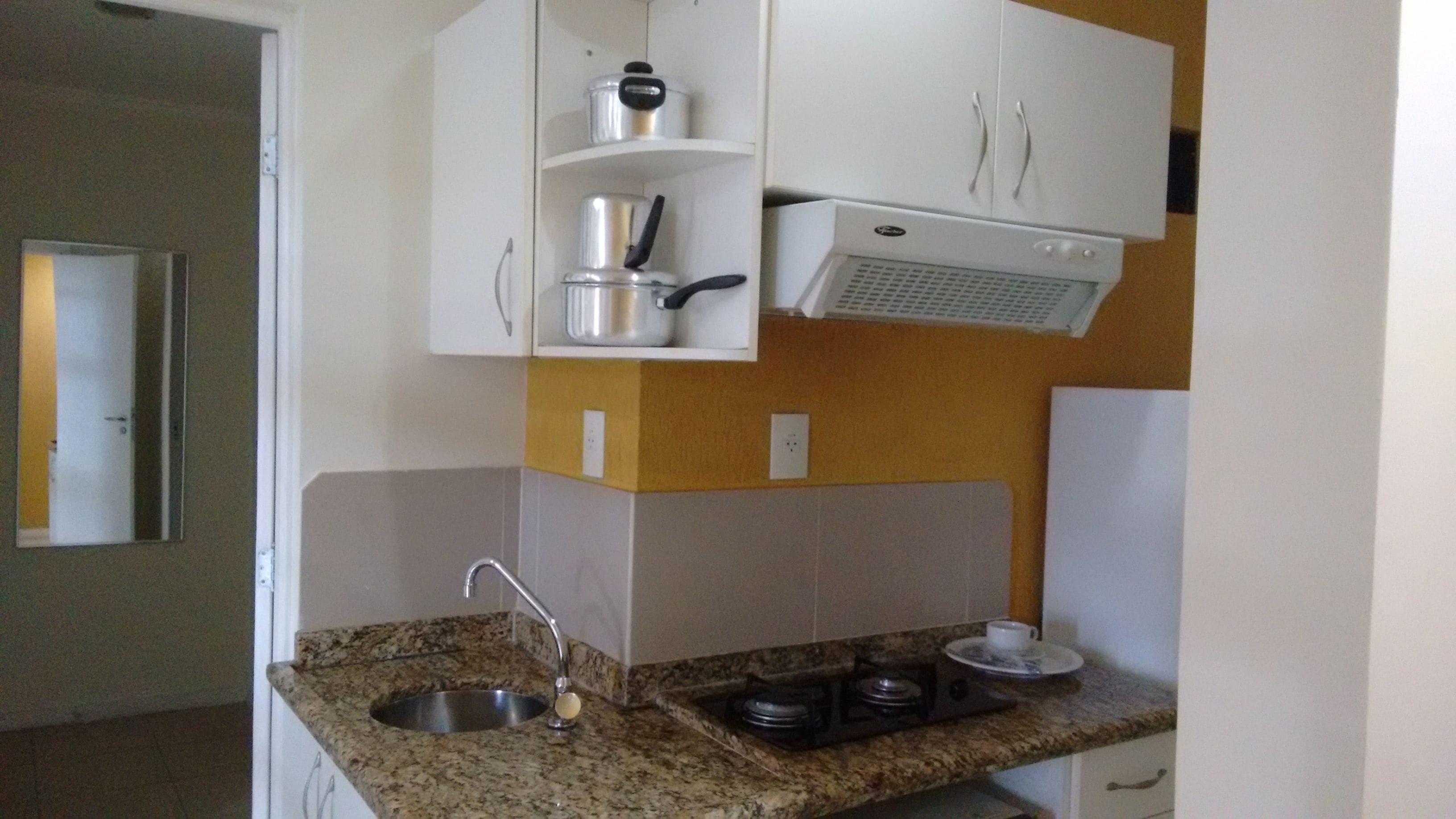 flat | private kitchen