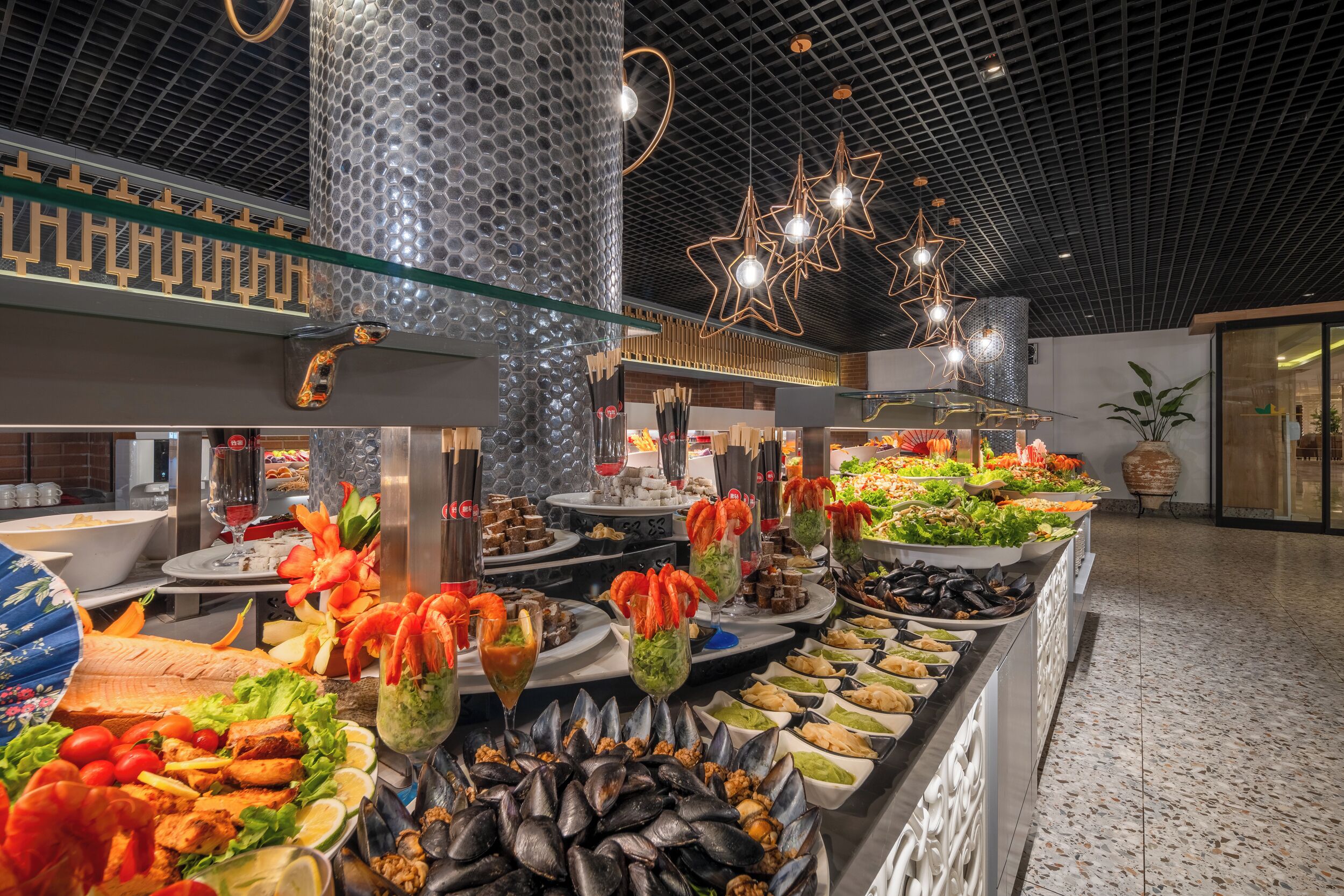 Petit déjeuner buffet compris tous les jours