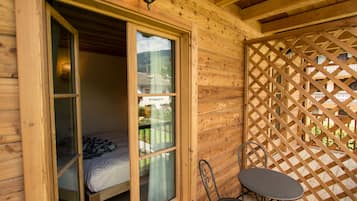 Quarto casal ou duplo, sacada | Sacada