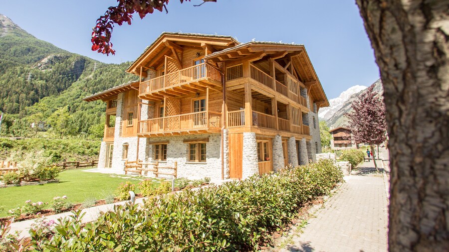 Hotel Les Montagnards