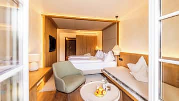 Design-Doppelzimmer, Balkon, Seeblick