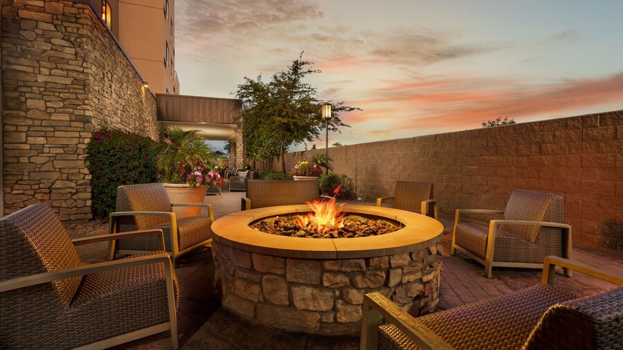 Courtyard by Marriott Phoenix Mesa Gateway Airport