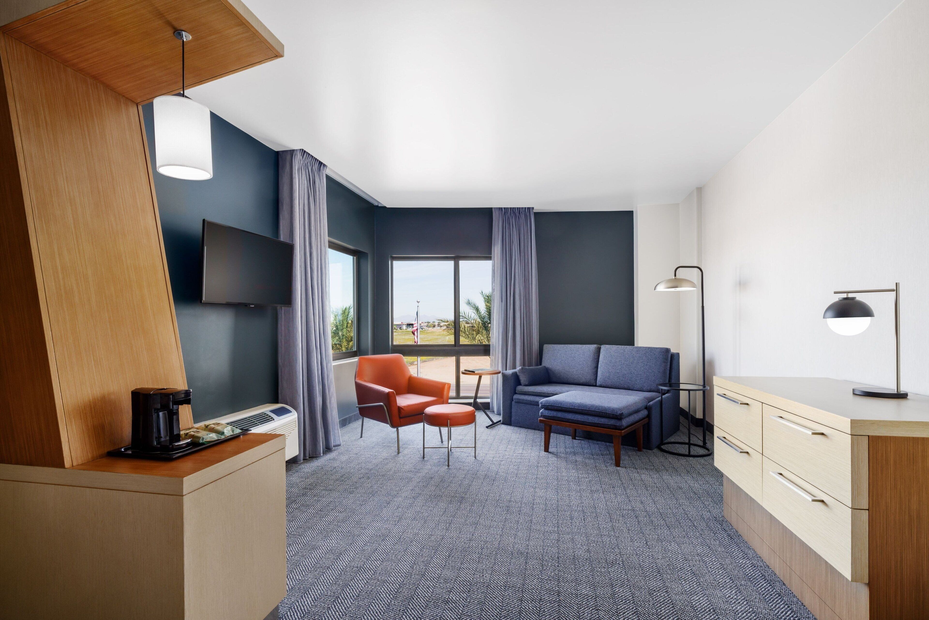 hypo-allergenic bedding, in-room safe, desk, iron/ironing board