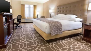 1 bedroom, desk, laptop workspace, blackout curtains