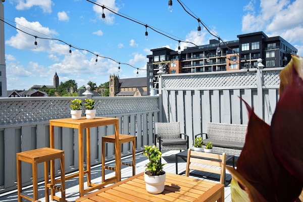 Sundeck