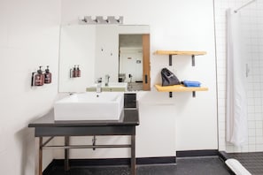 Free toiletries, hair dryer, towels