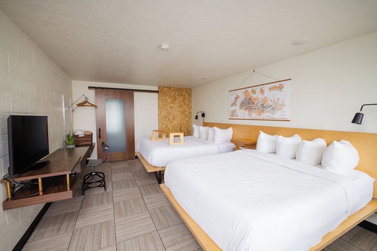 1 chambre, fer et planche Ă repasser, Wi-Fi gratuit, draps fournis