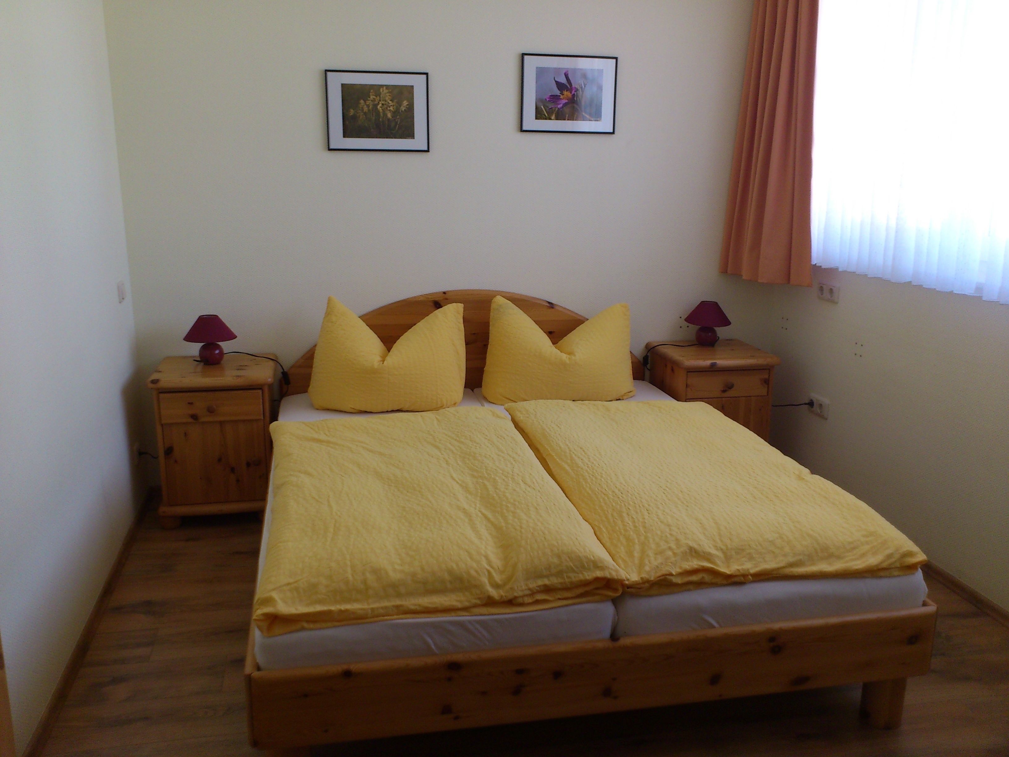 Desk, free cots/infant beds, rollaway beds, free WiFi
