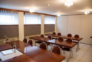 สถานที่จัดงานประชุม