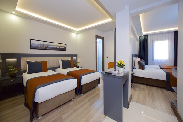 Room - Eyfel (Istanbul)