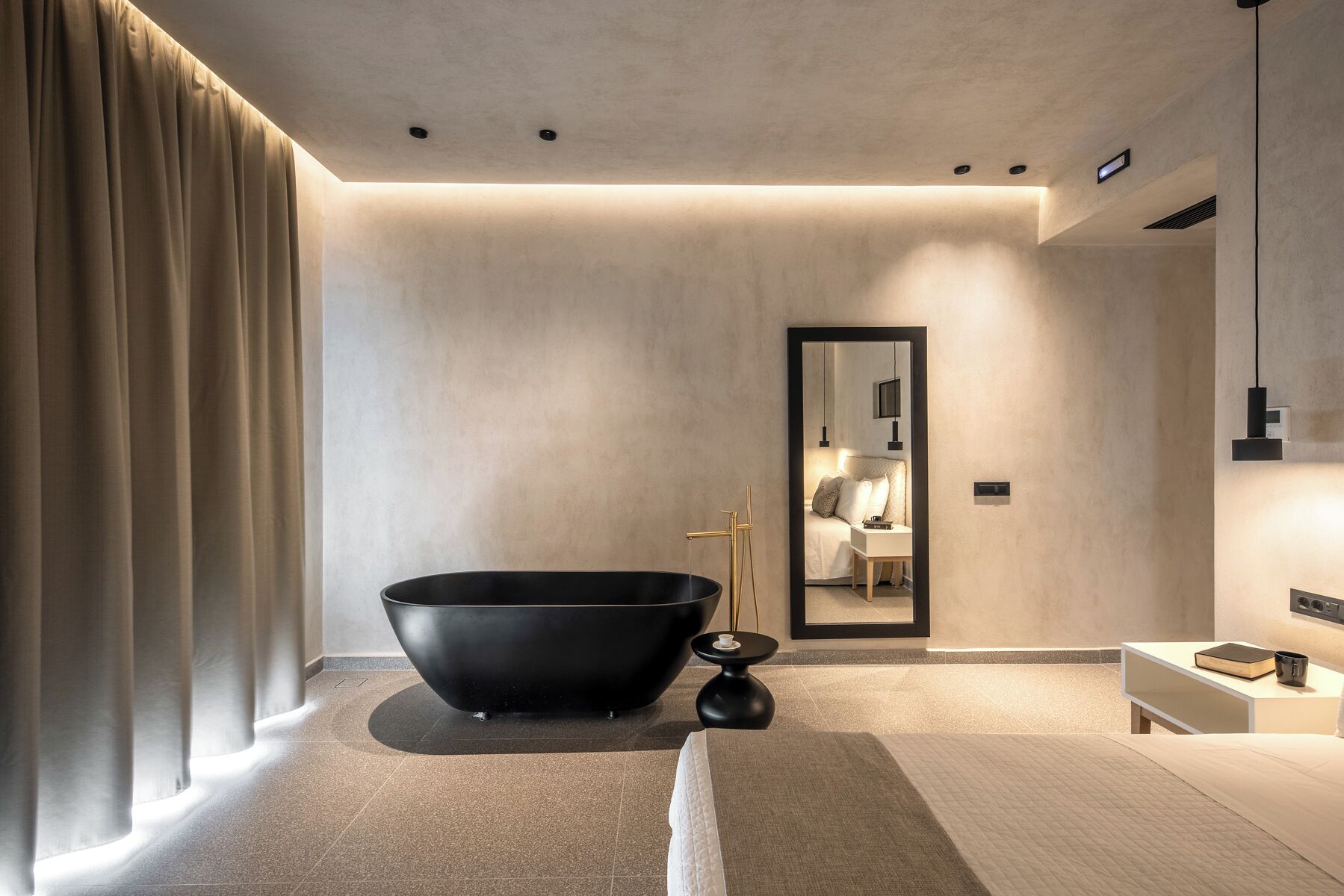 Photo - Damigos Caldera World