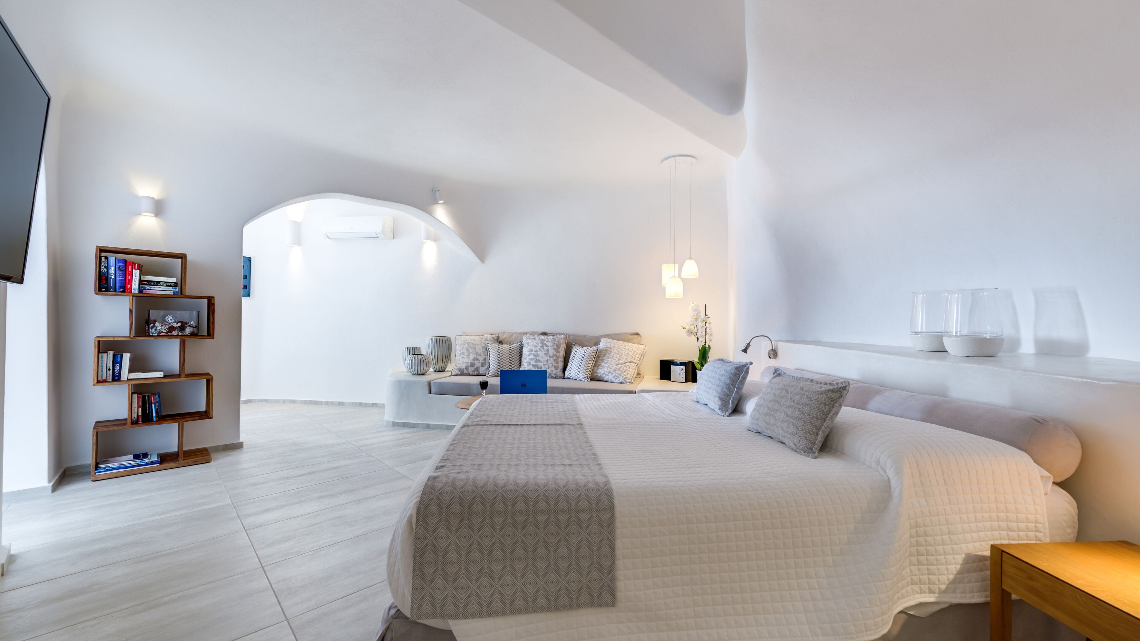 Photo - Damigos Caldera World