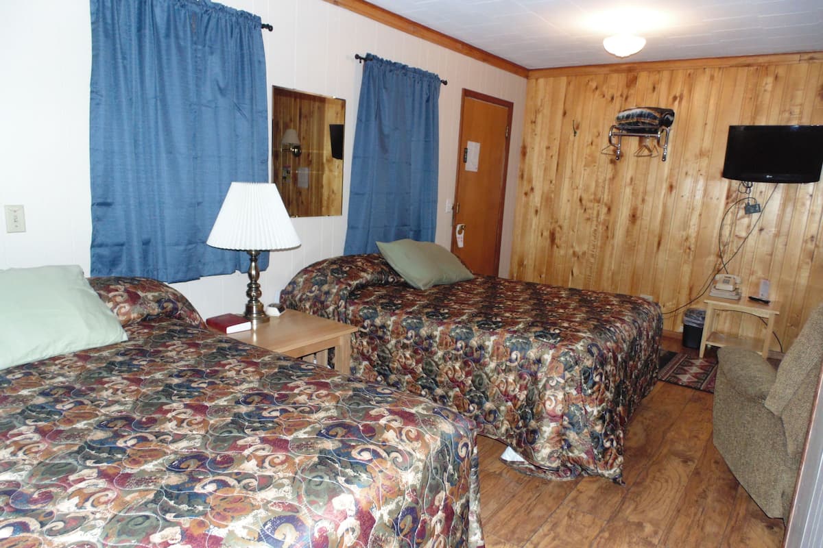 Standard Room, 2 Double Beds | Desk, rollaway beds, free WiFi
