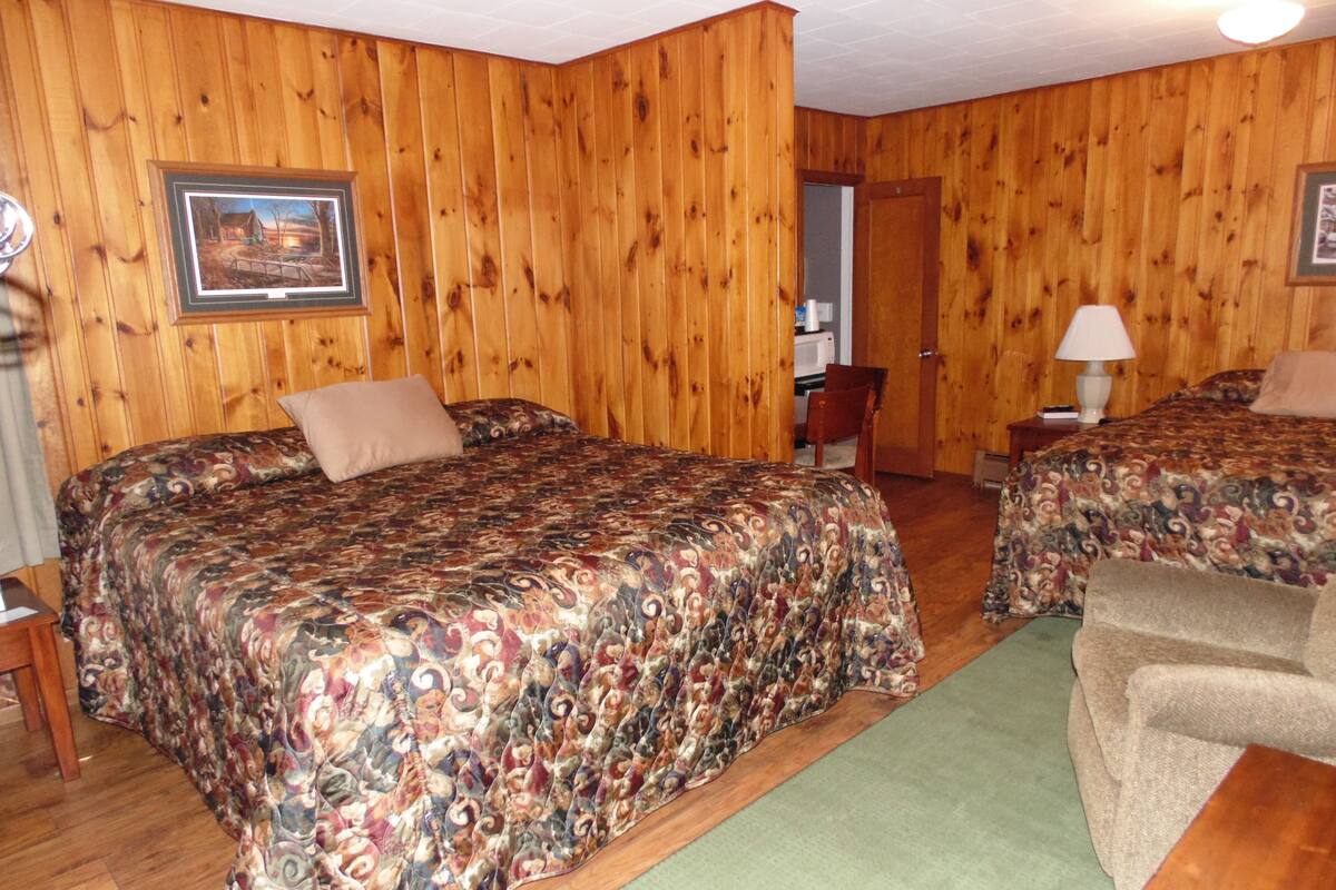 Standard Room, 2 Queen Beds