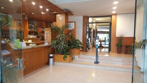 Unclassified image, 4 of 34, button - Hotel Cristallo (Udine)