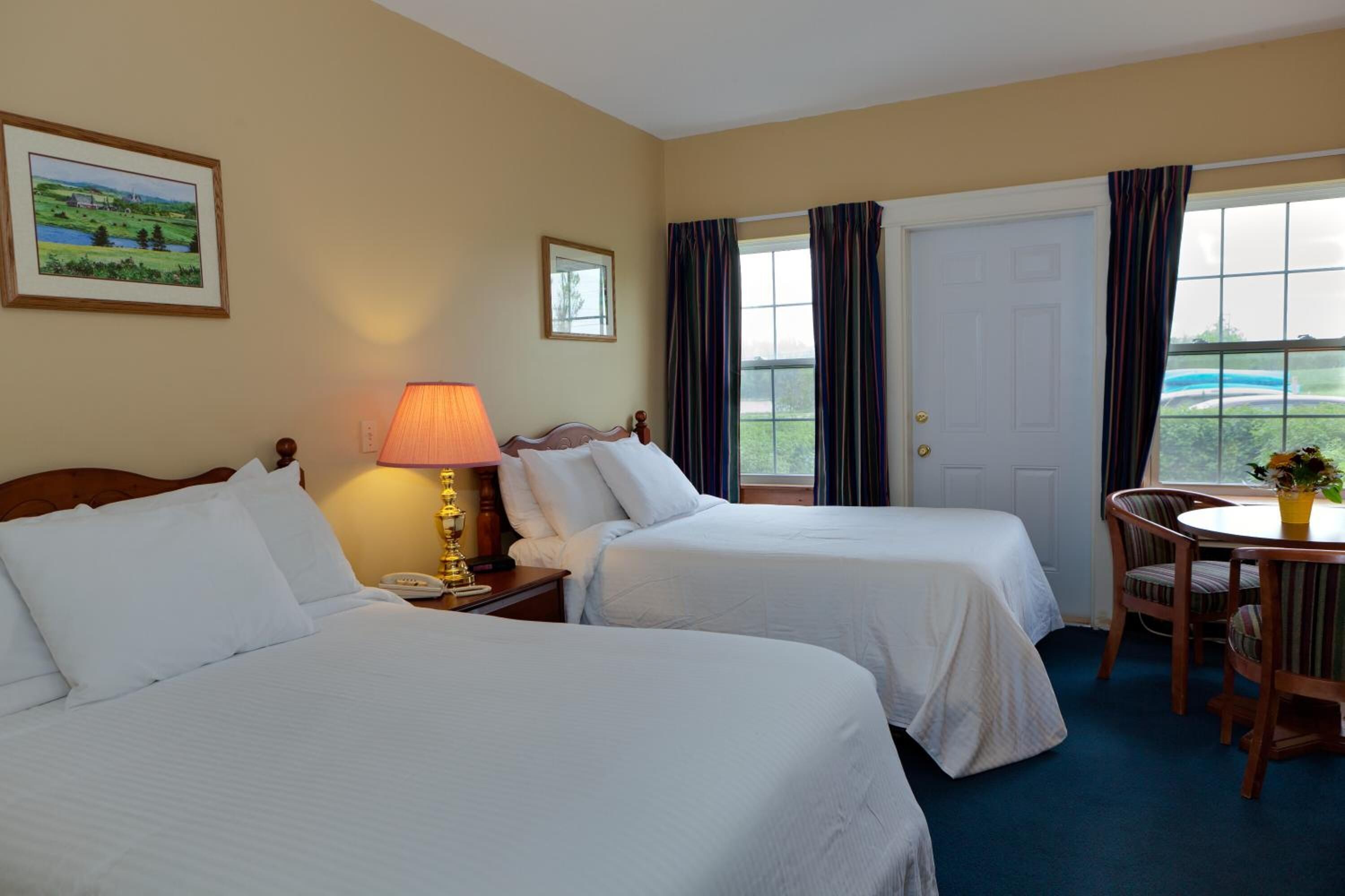 desk, soundproofing, iron/ironing board, free wifi