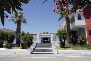 Bahagian luar